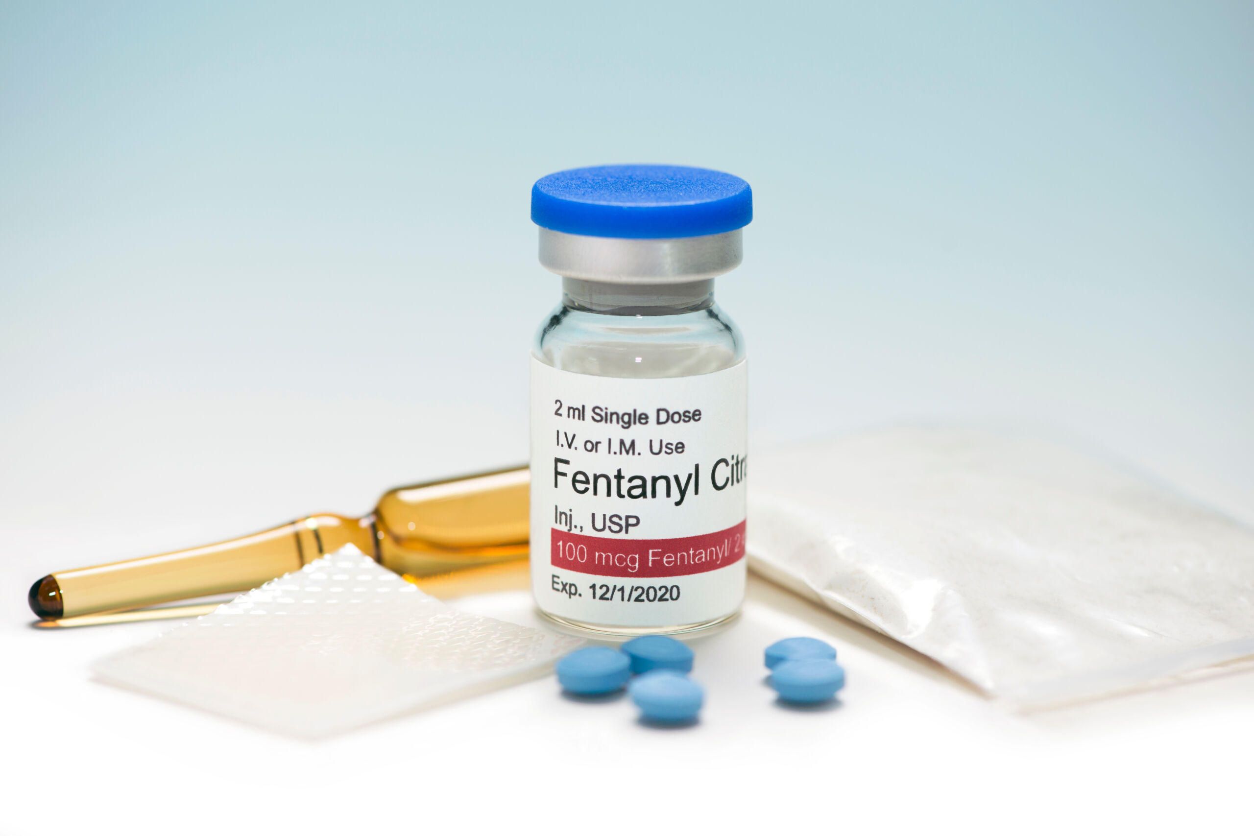 fentanyl bottle - which drugs have fentanyl